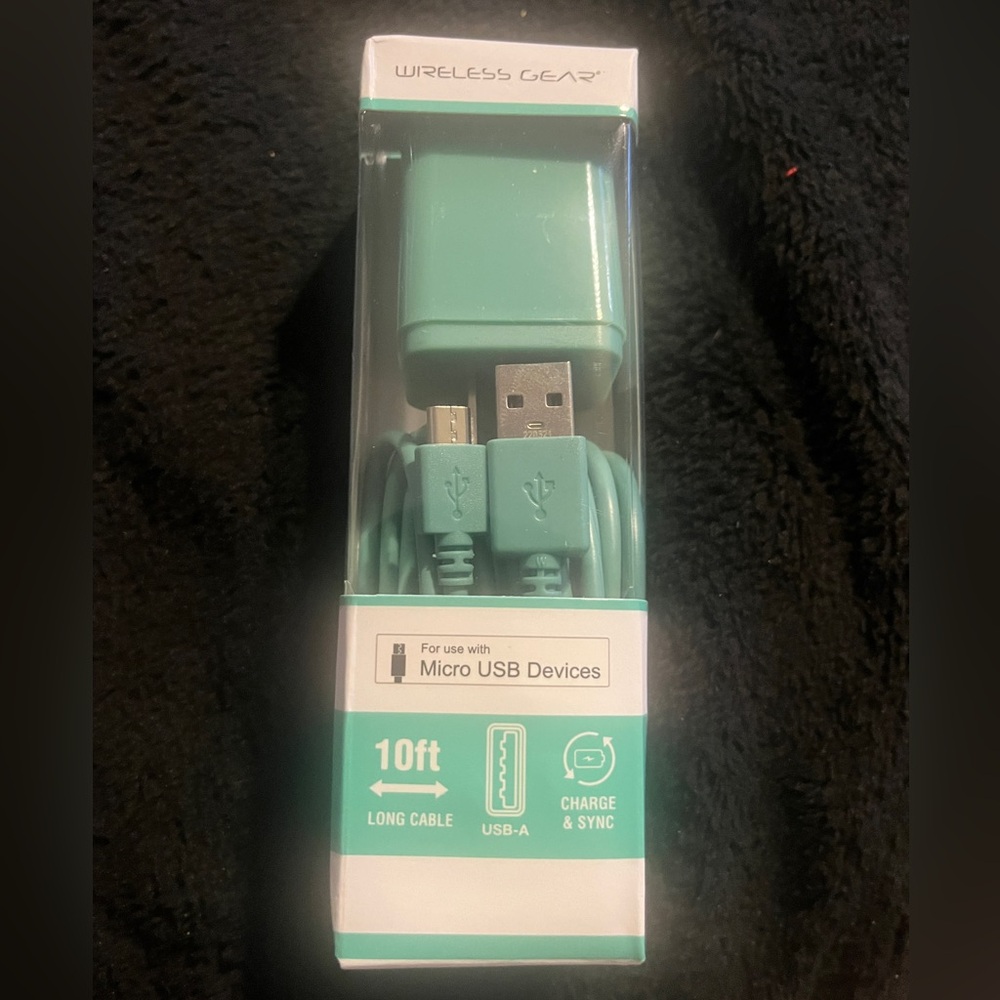 Wireless Gear Micro USB Devices 10’ Cable and wall charger. Mint New